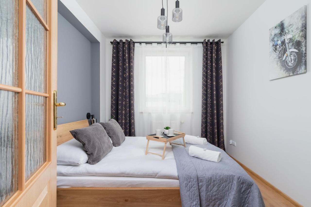 Cozy With Balcony Chmieleniec By Renters * Kraków